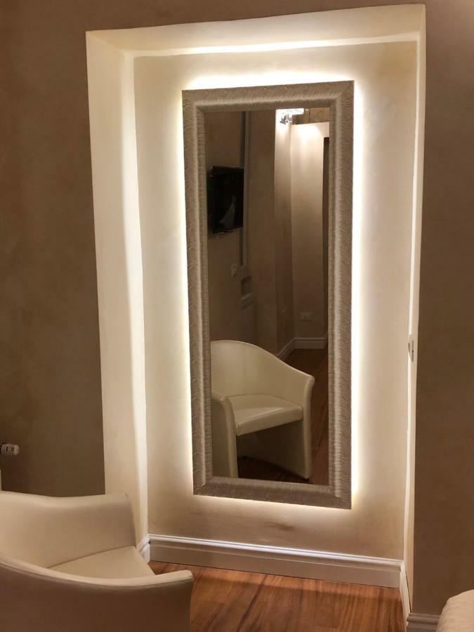 Luxury Apartment Frattina 34 Anelli Rome Exterior photo