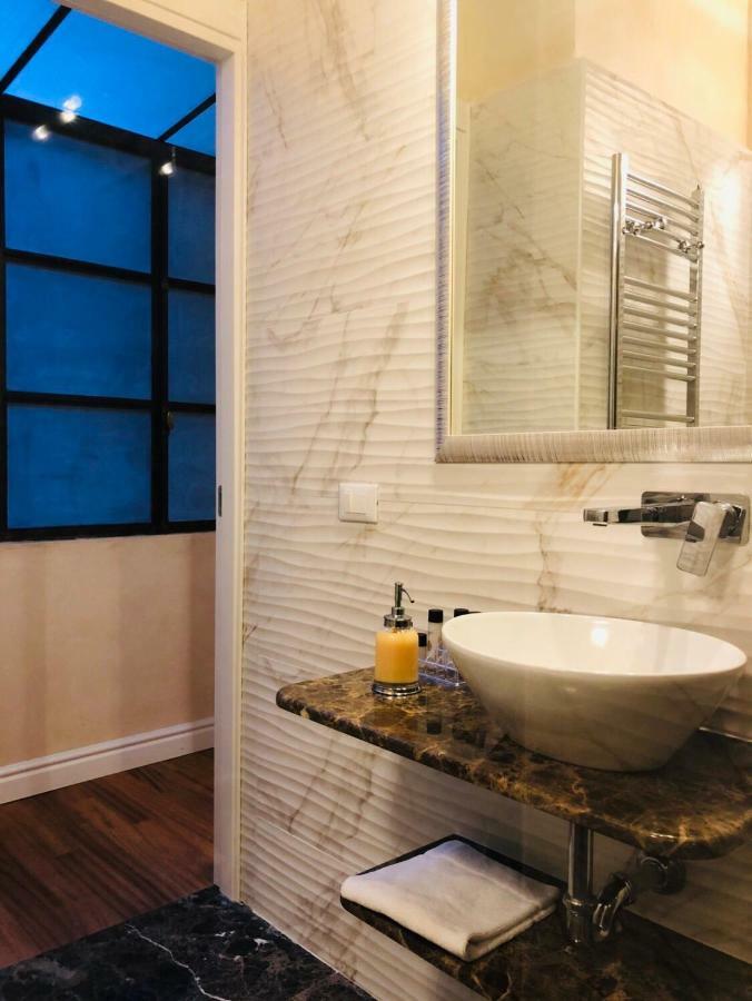 Luxury Apartment Frattina 34 Anelli Rome Exterior photo